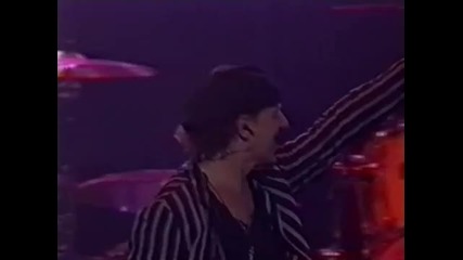 Scorpions - Russian Theme When The Smoke Is Going Down (moscow '97)