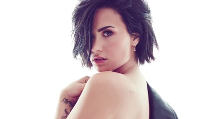 * • Зад кулисите !!! • * Деми Ловато снима фотосесия за ( Cosmopolitan) 2015