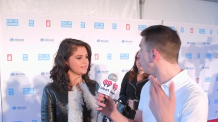 Selena Gomez on her favorite Emoji -- Weday Chicago 2015