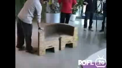 Удивителен Мултифункционален Диван! 