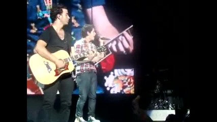Jonas Brothers - Please Be Mine/ Live World Tour 2010 