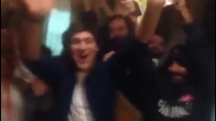 Çağatay Ulusoy did surprise for Ece Yörençs birthday (20.10.2013)