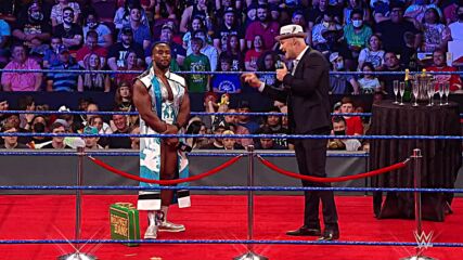 “Happy Corbin” attempts to buy Big E’s Money in the Bank contract: SmackDown, Aug. 27, 2021