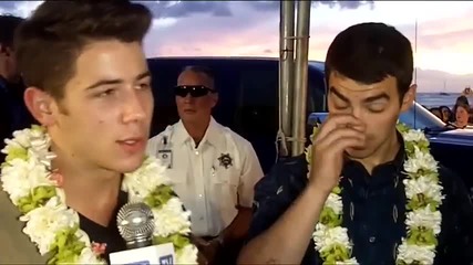 Jonas Brothers на премиерата на Hawaii Five-0