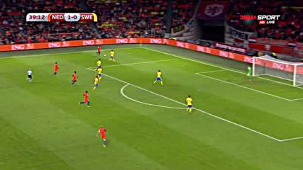 Холандия - Швеция 2:0 /полувреме/