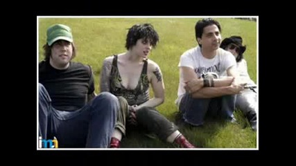 The Distillers - Sick Of It All