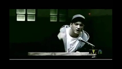 Слушайте! Няма да съжалявате.. eminem Rain man ( Music video ) 