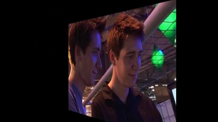 James and Oliver Phelps - Fred and George Weasley