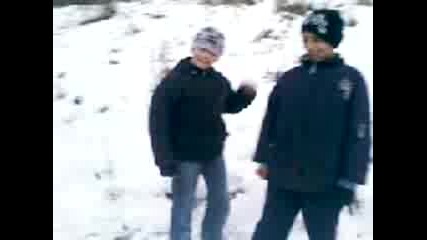 ocelqvane v kanala treilar