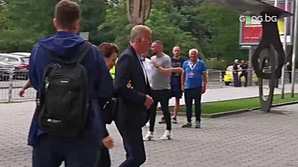 Сираков и Раева също са на "Васил Левски"