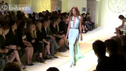 Versace Runway Show - Milan Fashion Week Spring 2012 Mfw