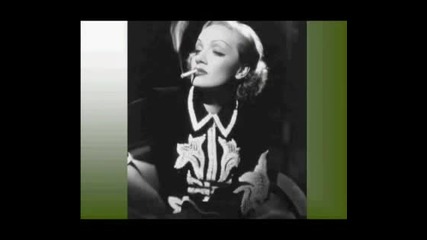 Marlene Dietrich sings Lili Marleen