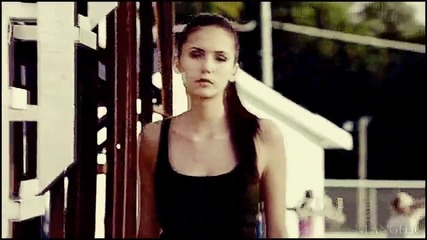 Стефан - Елена - Деймън: Под водата