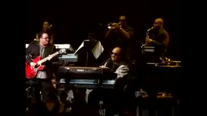 Jonas Brothers & Stevie Wonder - Dedicated to Sabrina Superstition - Live - Los Angeles 2009 - 12 