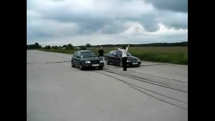 Golf 3 ( 2.0 Gti ) Vs Bmw 318 (1.8) Dragrace