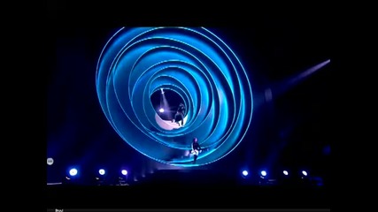 Mtv Emas - B.o.b. Ft. Hayley Williams - Airplanes live