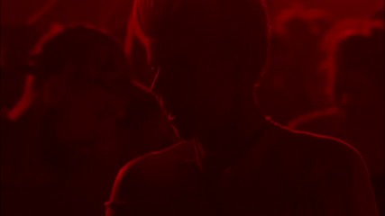 Robyn - Dancing On My Own (official video)