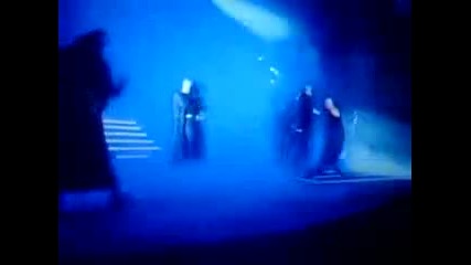 Short Performance Clip of Christina Aguilera on The Oprah Show 