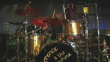 Florence + The Machine - Drumming Song (live on Letterman) [ високо качество ]