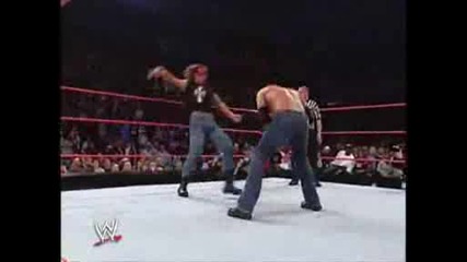 Wwe - Shawn Michaels vs Edge ( Street Fight ) 