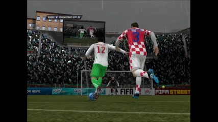 Bulgaria - Croatia goal D.makriev ( Fifa 12 )