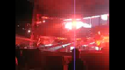 Muse - Knights Of Cydonia (Live  Bucharest 06.10.2007)