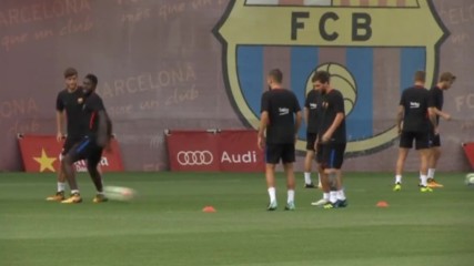 Барселона тренира преди мача с Бетис