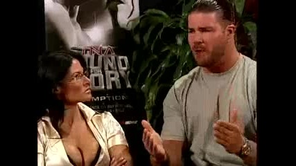 TNA Leticia & Crystal се скарват след интервюто на Robert Roode