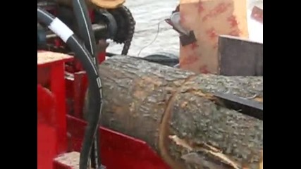 Бърз и качествен начин за рязане и цепене на дърва...