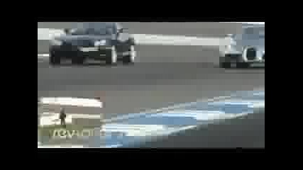 Mercedes Mclaren Slr Vs Bugatti Veyron