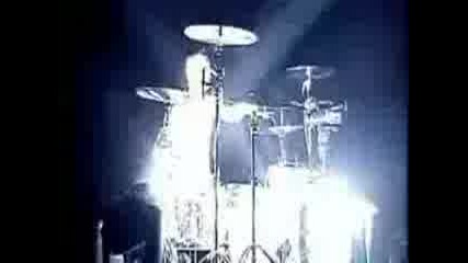 Travis Barker (Blink 182) - Solo (Drums)