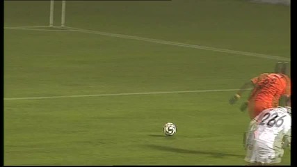 Руменов реализира втори гол в мрежата на Славия