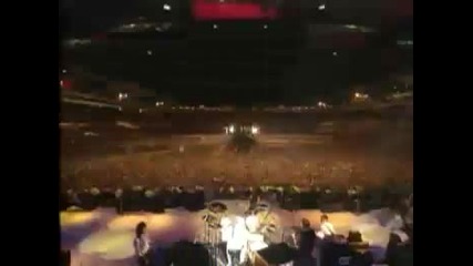 Axl Rose - We Will Rock You
