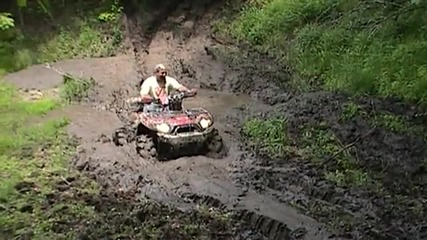 Bergoo Mudding Brute Force 750 clip 1