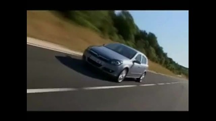 New Opel Astra Stills and Driving Footage 