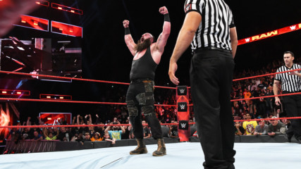 Braun Strowman emerges from the gaping hole in the ring: WWE.com Exclusive, Nov. 13, 2017