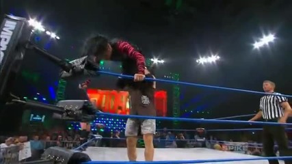 Corner Slingshot Headscissors Takedown - Jeff Hardy