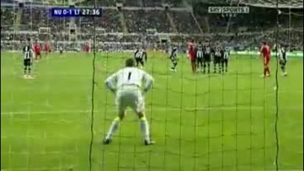 Newcastle Vs Liverpool - Steven Gerrard free kick!