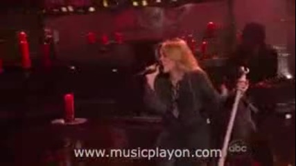Miley Cyrus - Forgiveness And Love (2010 American Music Awards) (live) (2010) (musicplayon.com)