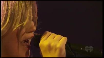 Kelly Clarkson - Behind These Hazel Eyes (live @stripped) 