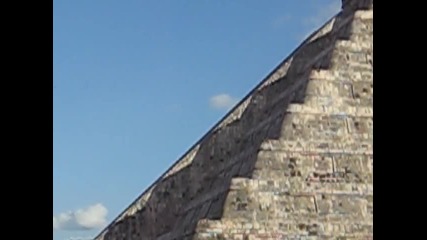 2 Пролетното равноденствие в Чичен Итца - Пирамидата, 21.03.2012 г.