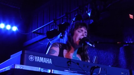 Beth Hart - Skin - 10_25_14 Chameleon Club - Lancaster, Pa