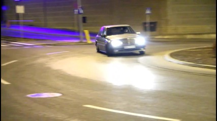 Mercedes drift Brabus roundabout