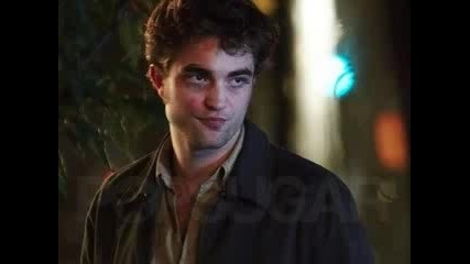 New Kiss Scene Robert Pattinson And Emilie De Ravin
