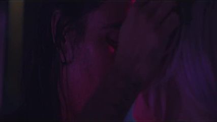 Clara Mae - I'm Not Her ( Official Video )