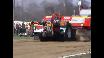 Tractor Pulling - Weseke - The Judge