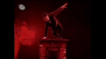 Комиците - Ненка Сутиенка