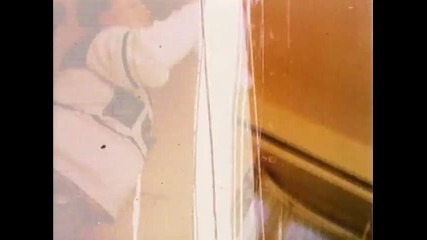 Manic Street Preachers - A Design For Life