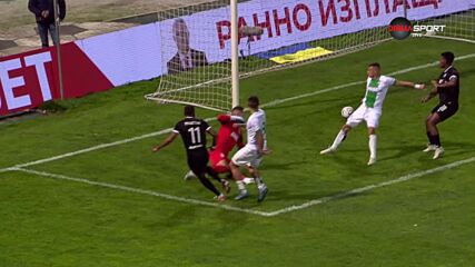 Фаетон връща едно попадение