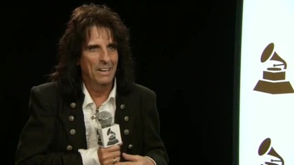 Alice Cooper backstage at Grammy s 2011 